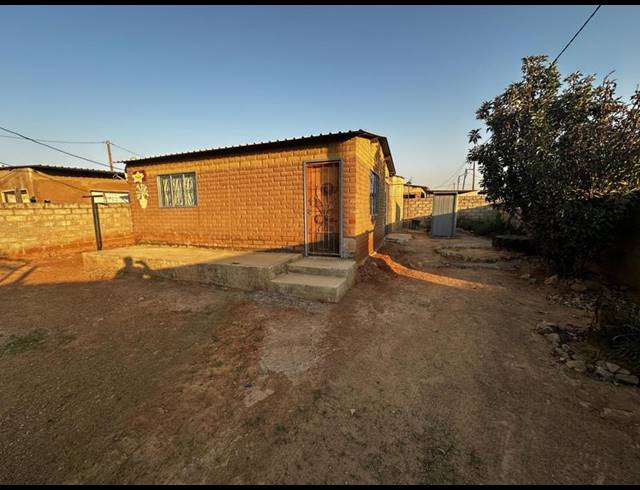 2 BEDROOM HOUSE FOR SALE IN MAMELODI EAST